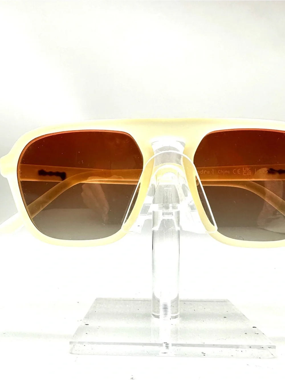 Goodr Mach G Sunglasses Impromptu Disco Nap Cream Aviator Polarized Lenses 5K5